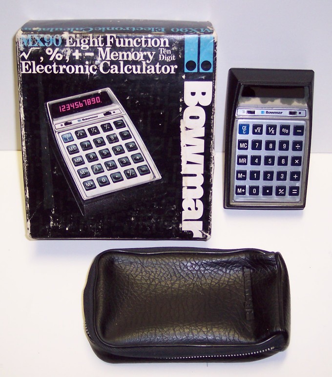 Calculatrice de poche Bowmar Modèle MX90