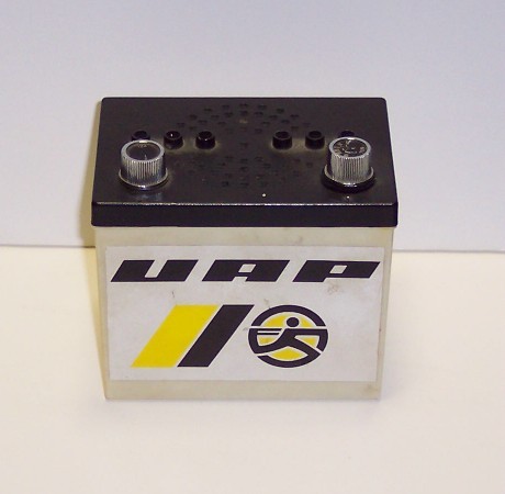 Radio UAP en forme de batterie